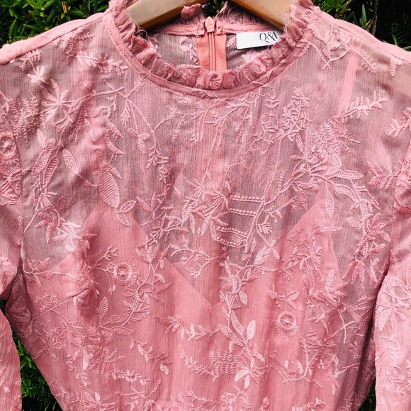 Q&A***Embroidered Pink Party Dress**Small $389 - Picture 3 of 4